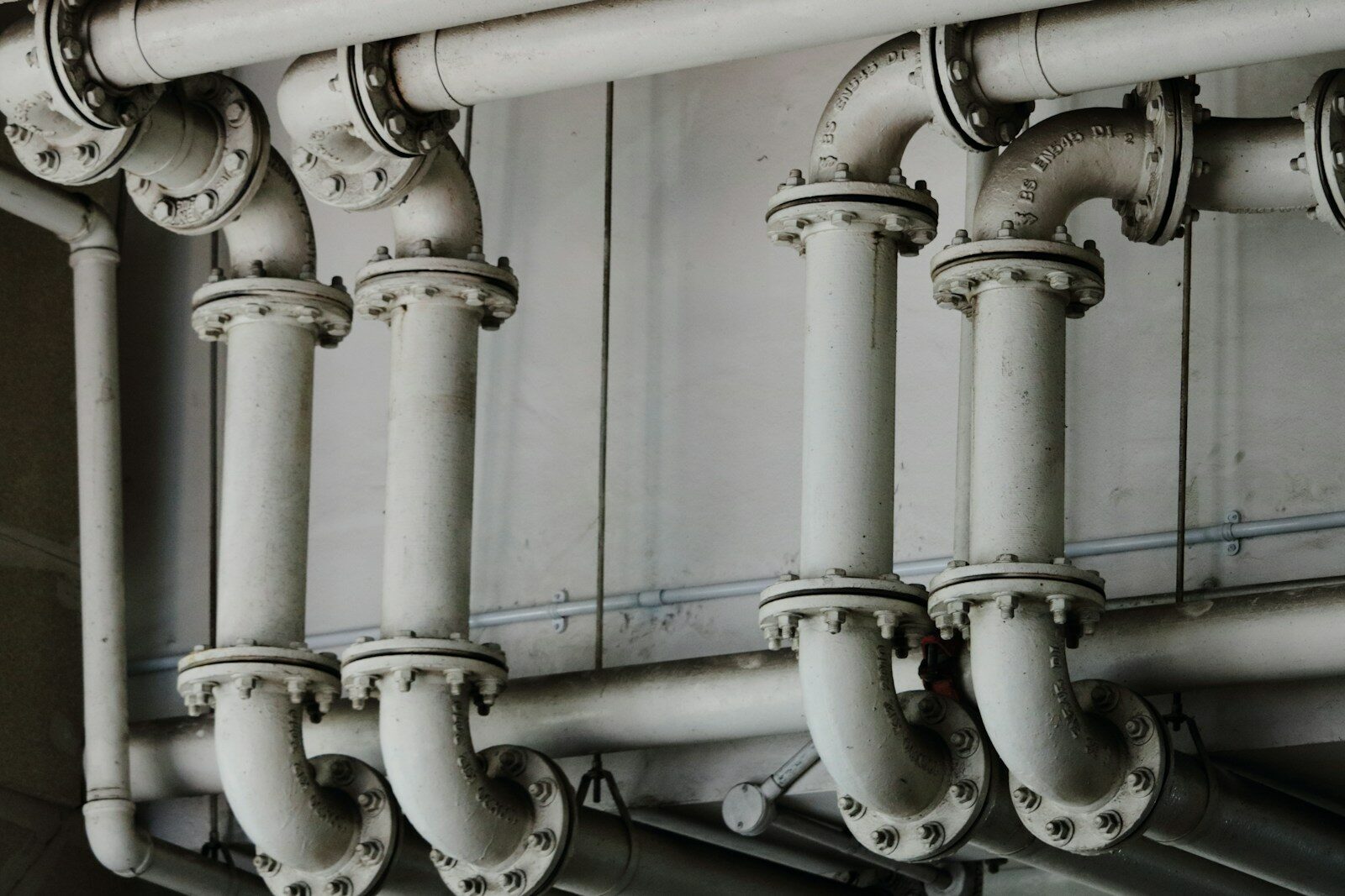 Réseau de tuyauteries industrielles